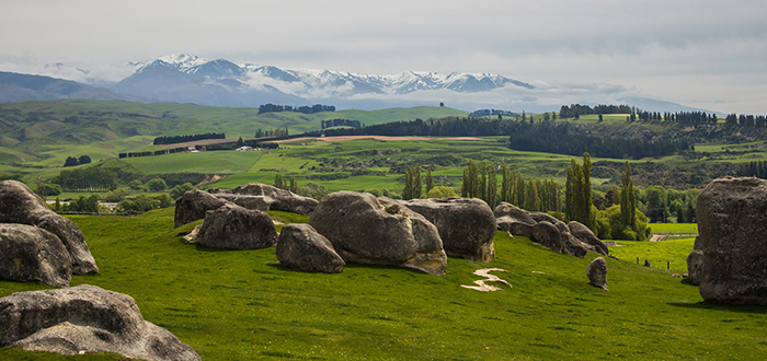 Narnia. Nueva Zelanda. Elephant Rocks. Aslan. Localización. Escena. Pelicula. Campamento de Aslan.